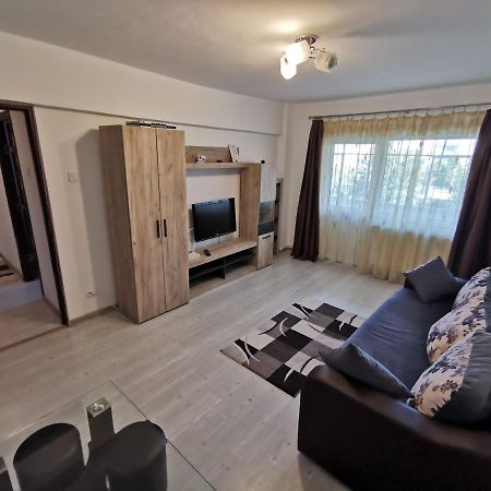Apartament Vrevents Deva Exteriör bild